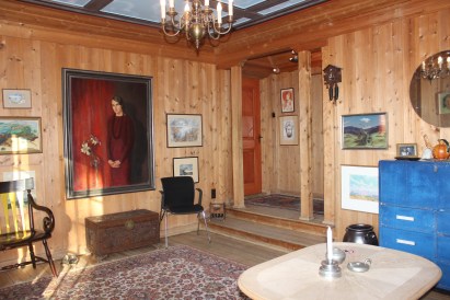 hall-utenfor-storstuen-2