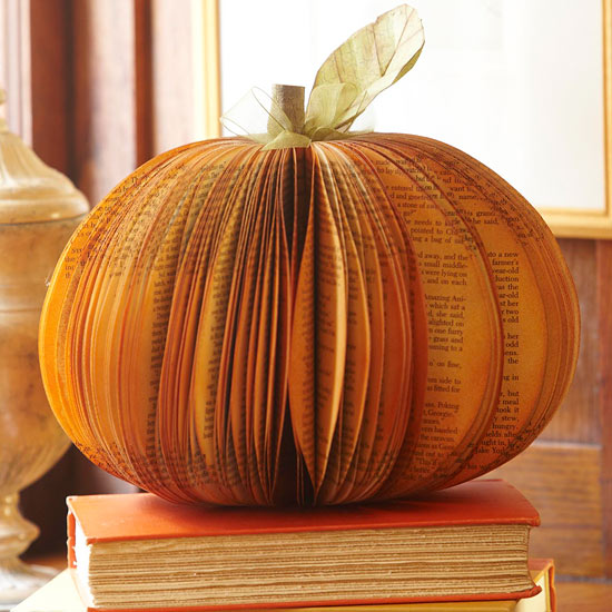 pumpking-and-book