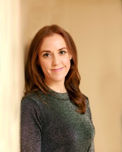 Louise O'Neill (c) Ronan Lang